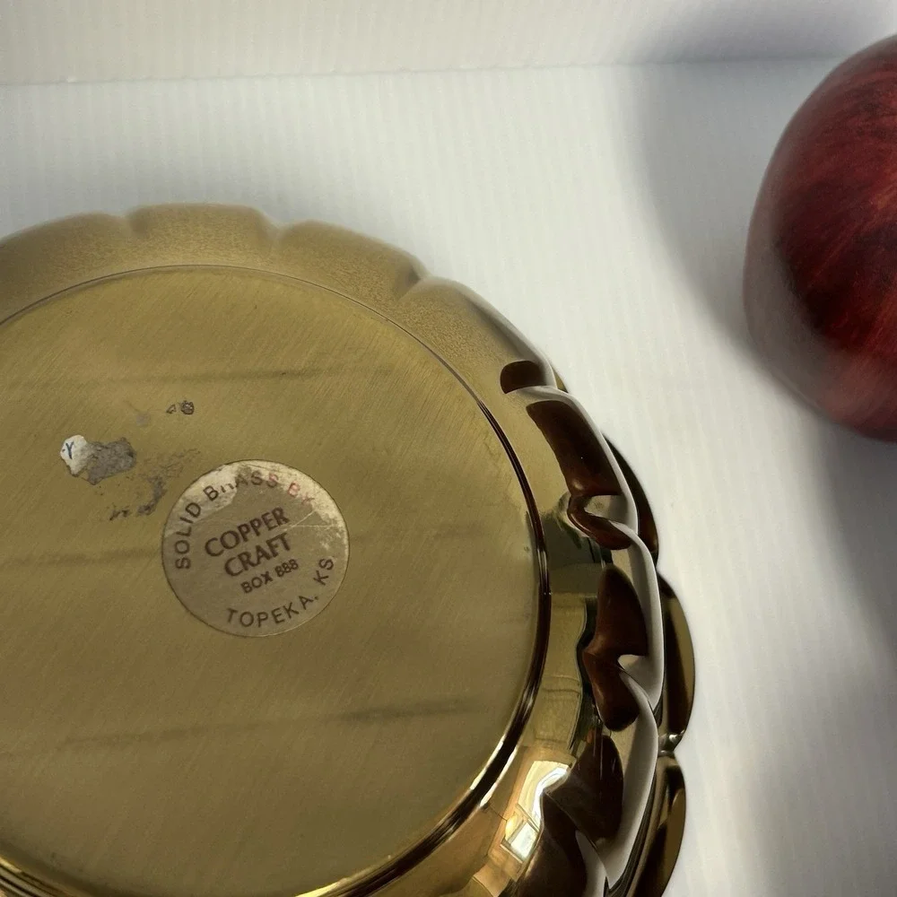 4 Wooden Red Apples In Copper‎ Craft Solid Brass Decorative Bowl